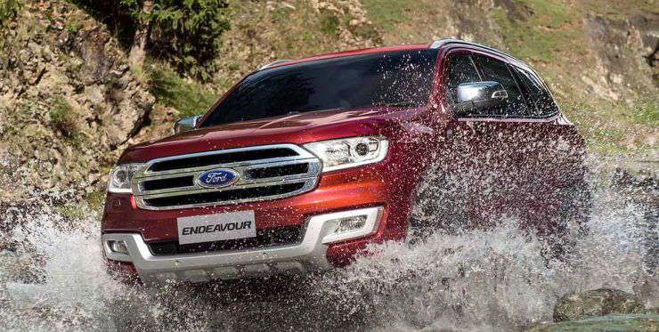 Ford_endeavour_water_wading